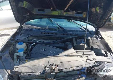 2015 Volkswagen Jetta Se из США, поврежденный, VIN 3VWD17AJ2FM415600